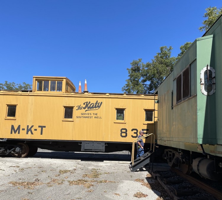 Depot Museum and M-K-T Railroad Depot (La&nbspGrange,&nbspTX)